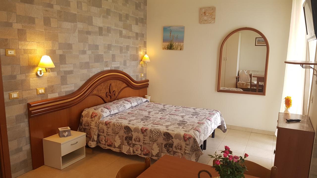 Residence La Villetta Rimini Extérieur photo